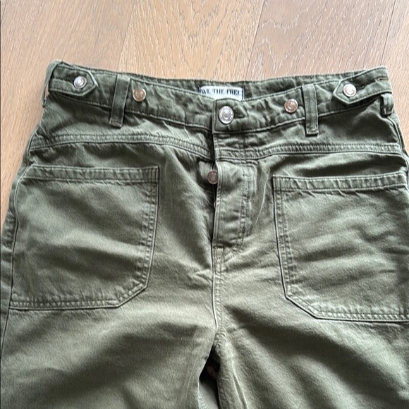 We The Free Green Cargo Pants Utility Style - Picture 2 of 4